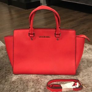 Michael Kors Selma medium bag
