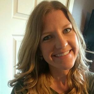 Meet your Posher, Alison
