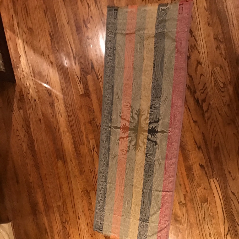 80” woven scarf