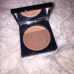 smashbox bronzer powder in the shade deep matte