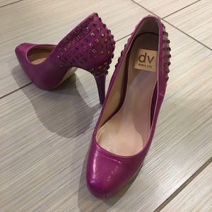Dolce Vita Magenta Studded Pumps