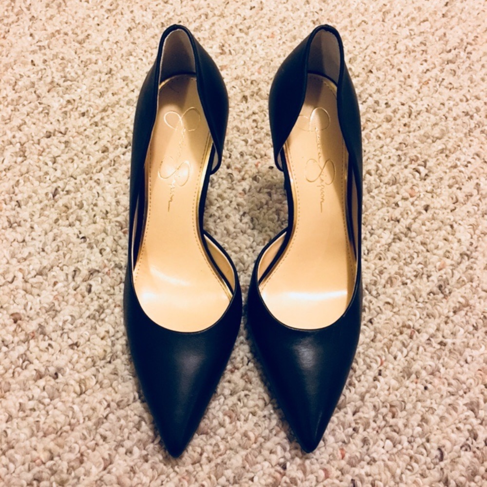 Jessica Simpson Claudette Pump