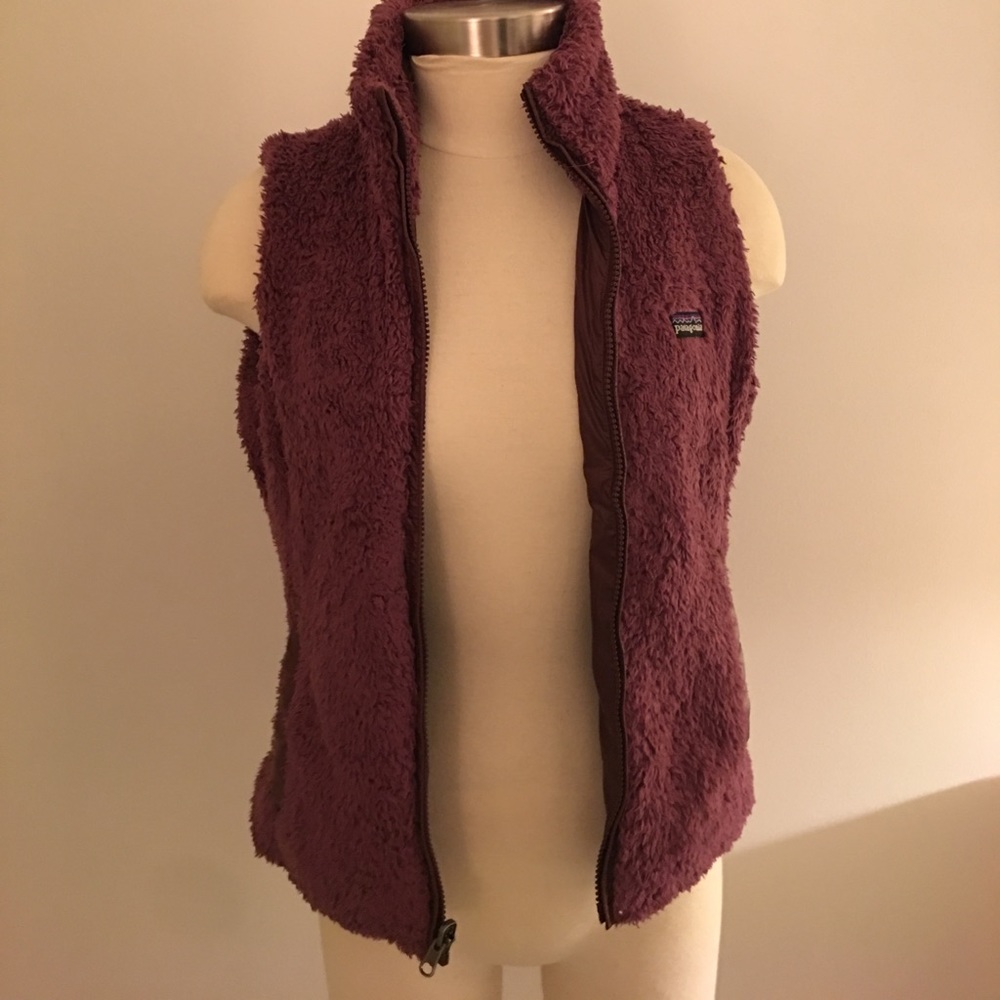 NWOT Reversible Magenta Patagonia Vest