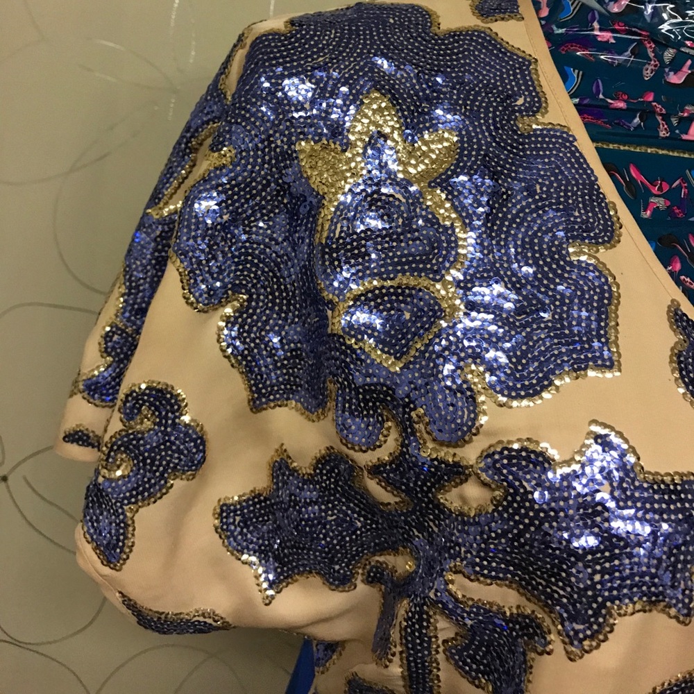 Blouse - Picture 3 of 5