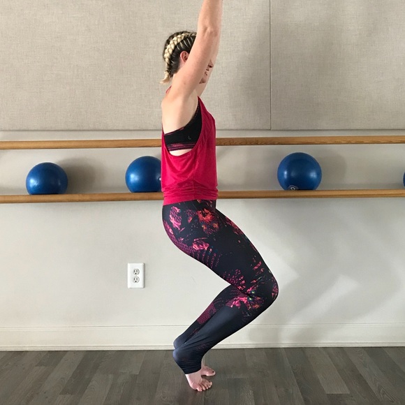 Lole leggings and matching tank - Picture 2 of 2