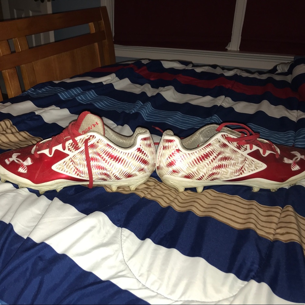 Football cleats