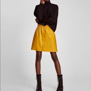Zara mustard vegan leather skirt