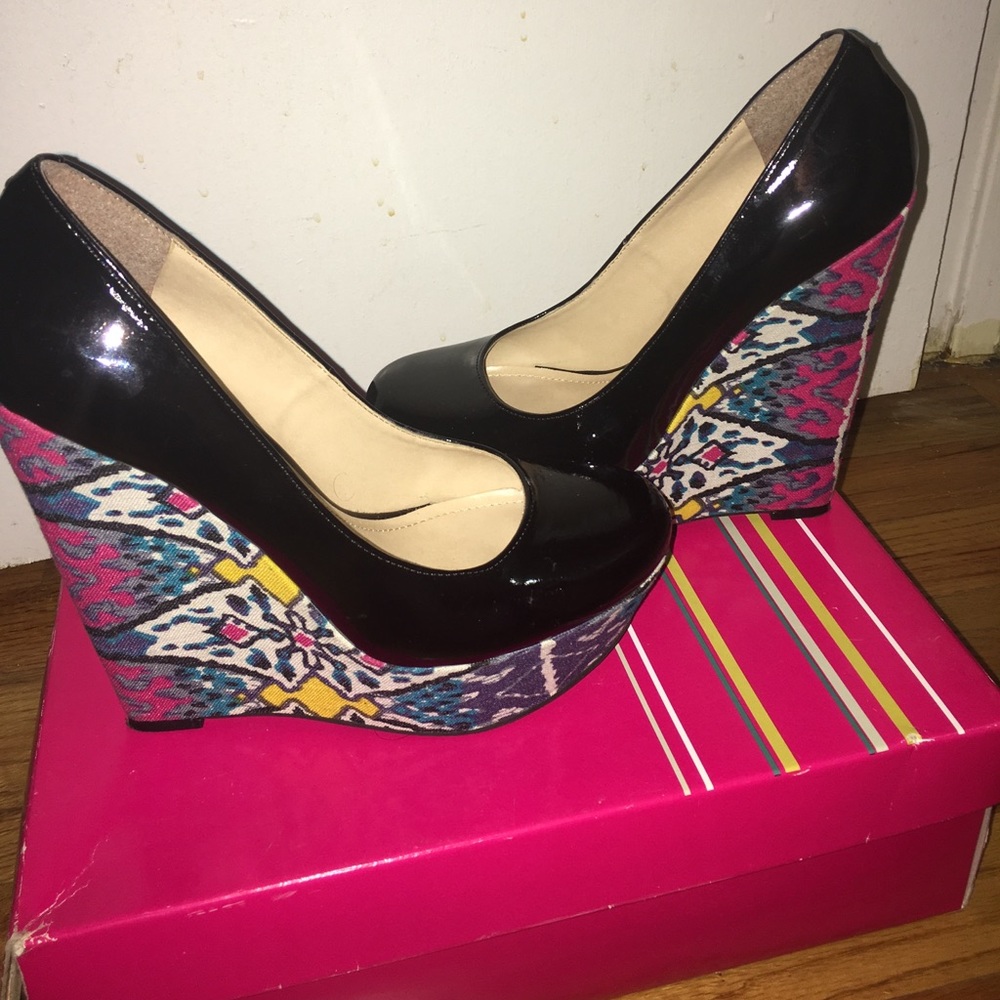 PRICE DROP‼️ Steve Madden Wedges