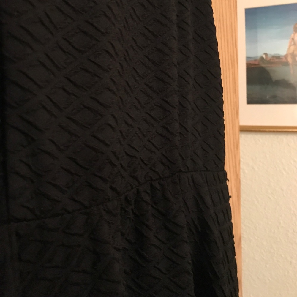LBD - Picture 3 of 4