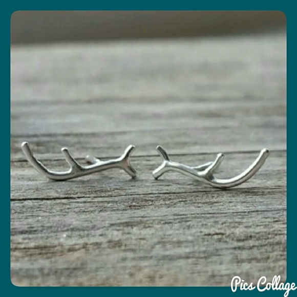 Sold - Picture 3 of 6