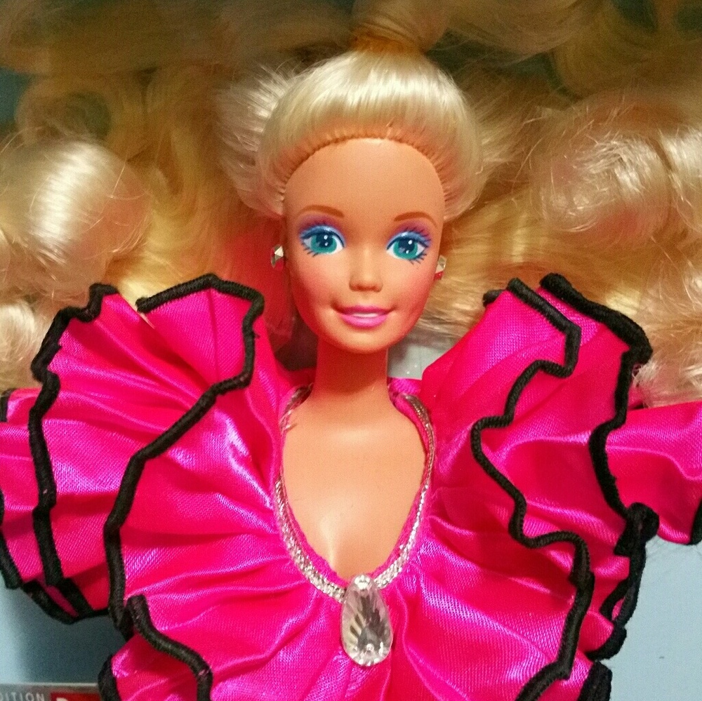 Night Sensation Barbie FAO Schwarz NRFB