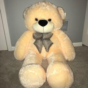 4 Ft lifesize cream teddy bear
