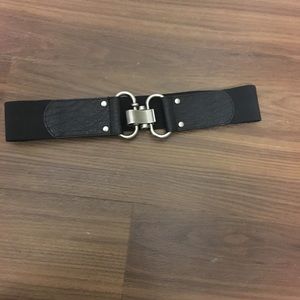 Women’s black belt from express