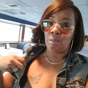 Meet your Posher, Naquisha