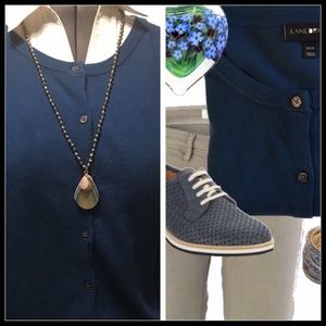 Lane Bryant cardigan. Size 26/28.