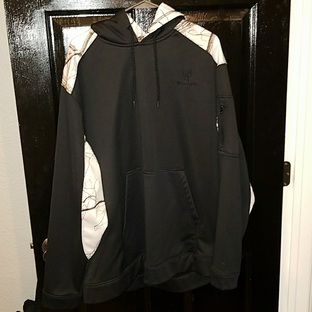 Camo hoodie