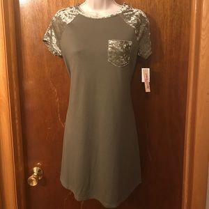 Sage Green Velvet Pocket T-shirt Dress