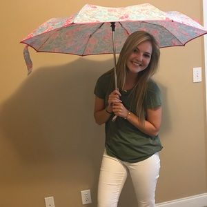 Lilly Pulitzer umbrella!