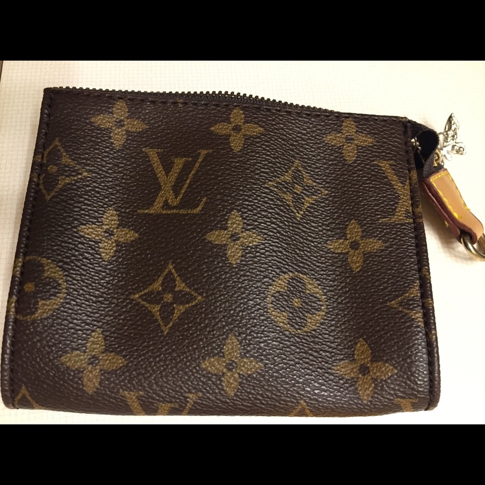 toiletry / makeup pouch