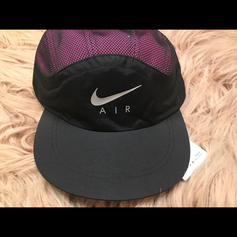 Supreme Nike Trail Running Hat Stickers Bag - Picture 3 of 6