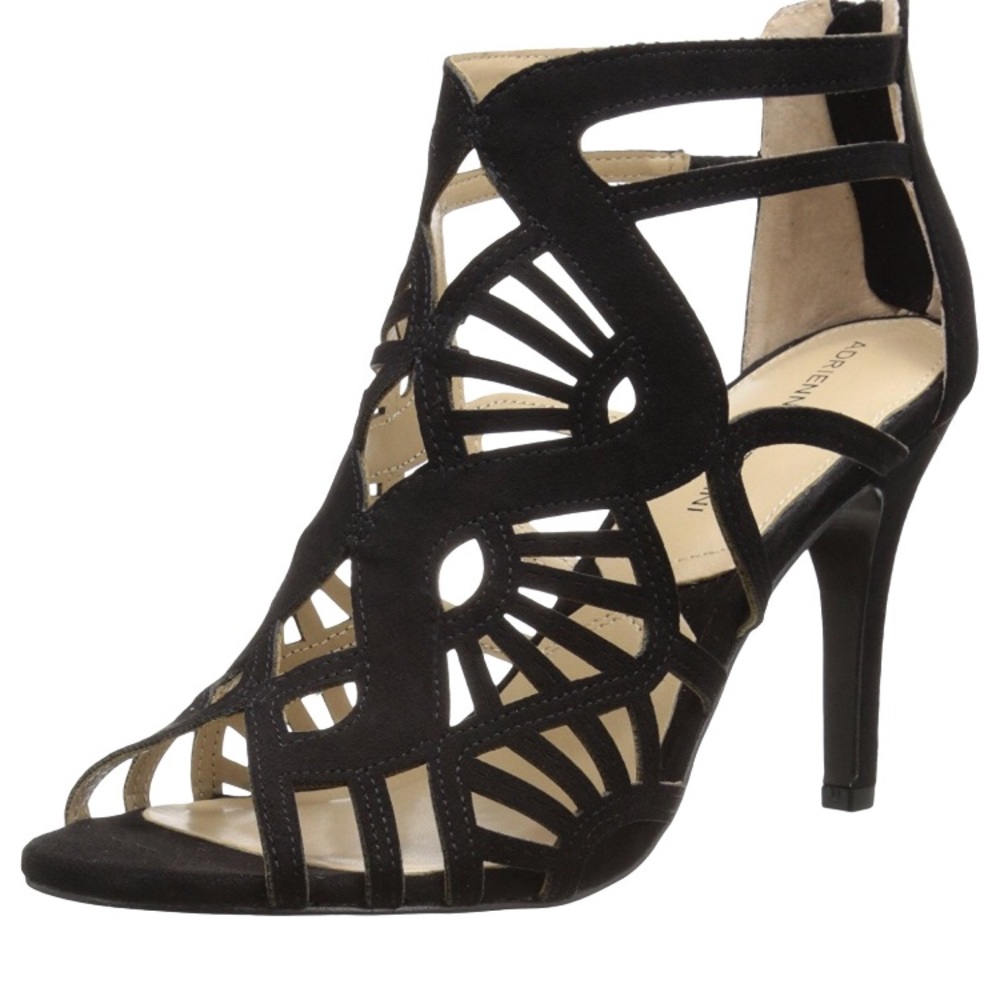 Sexy black heel