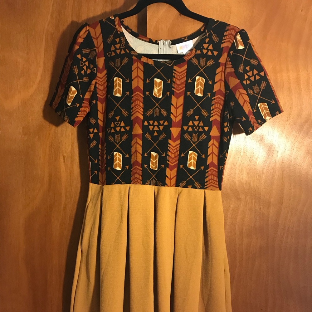 Size large Amelia by LuLaRoe