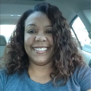 Meet your Posher, Sandy