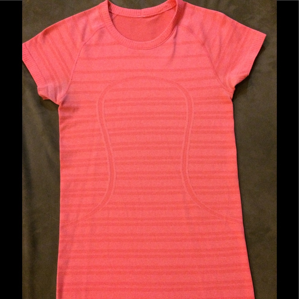 Lululemon swiftly short sleeve shirt