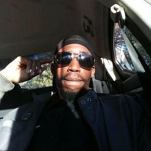 Meet your Posher, Darrius