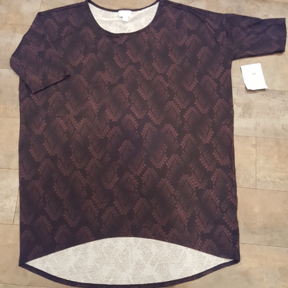 Lularoe Irma medium