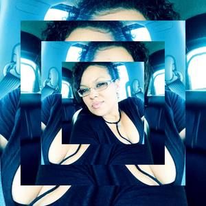 Meet your Posher, Alhana