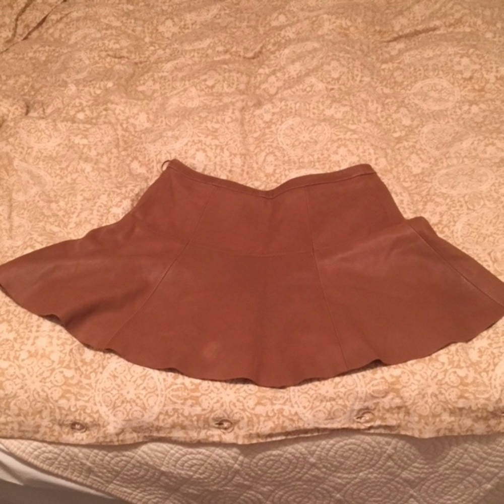 **FLASH SALE** Lamb Joie leather mini skirt