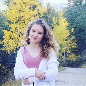 Meet your Posher, Anna