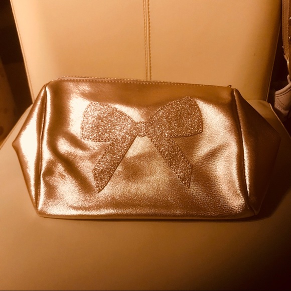 👜BLOOMINGDALES TOTE & POUCH - Picture 4 of 6