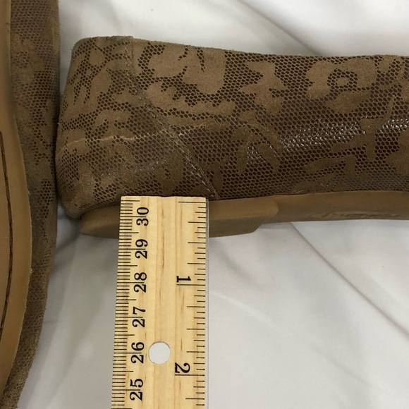 b.o.c. Lace Flats in Tan Size 8.5 - Picture 8 of 8