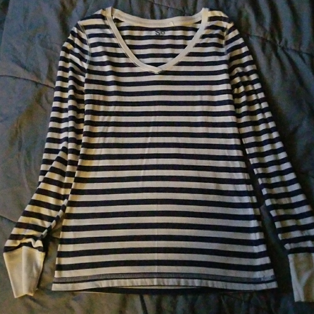 Long sleeve top