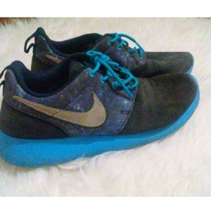 Space galaxy print Nike Roshe