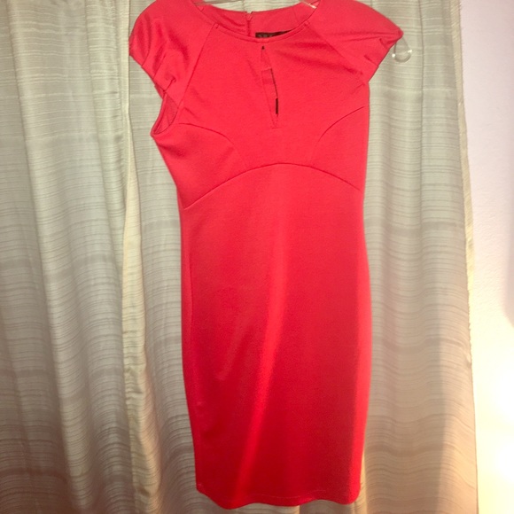 Kardashian Kollection red dress 💥NWT💥 - Picture 1 of 3