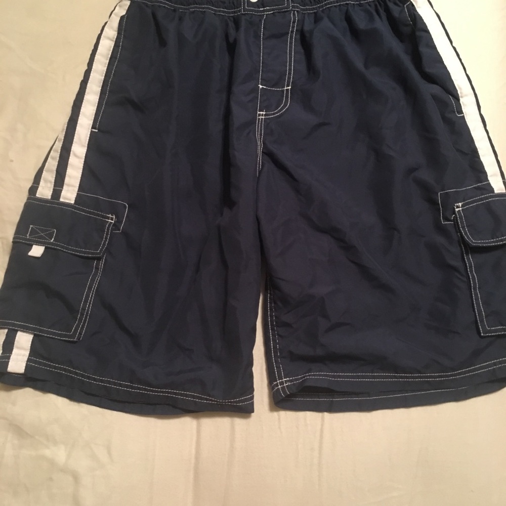 Swim trunks large