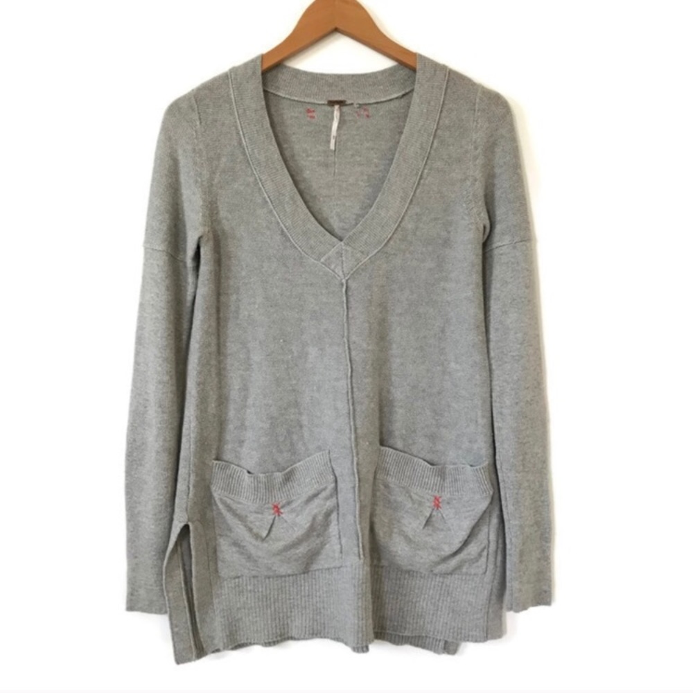 Free People grey pocket tunic knit sweater v neck