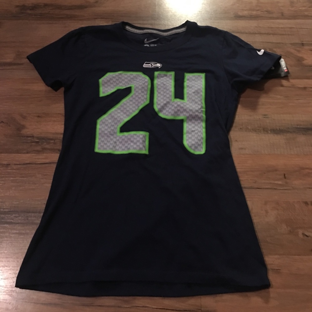 Nike t-shirt