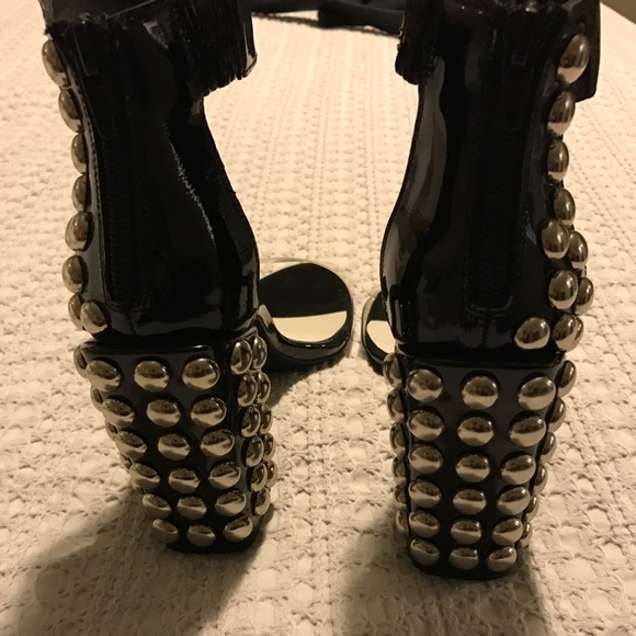 NEW Jeffrey Campbell Studded Black Heels - Picture 4 of 6