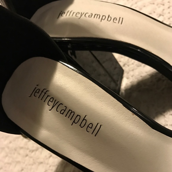 NEW Jeffrey Campbell Studded Black Heels - Picture 6 of 6