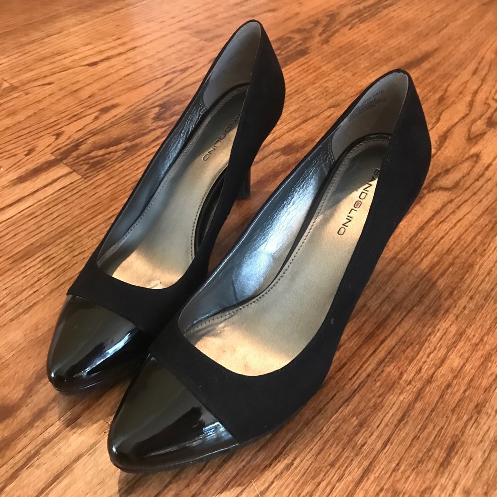 Bandolino Black Pumps