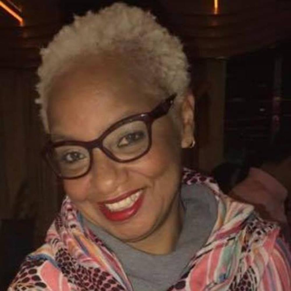 Meet your Posher, Paula