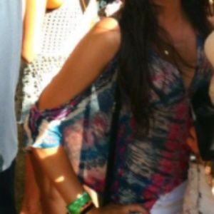 Off the shoulder twelfth street by cynthia vincent