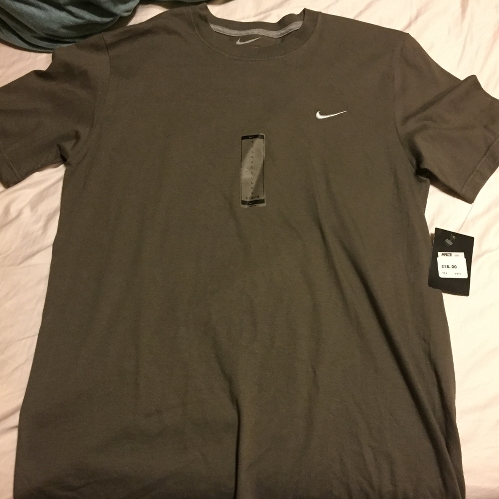 Nike t-shirt