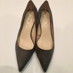 Zara Basic Sz 9 US 39 EU gray heels worn-once