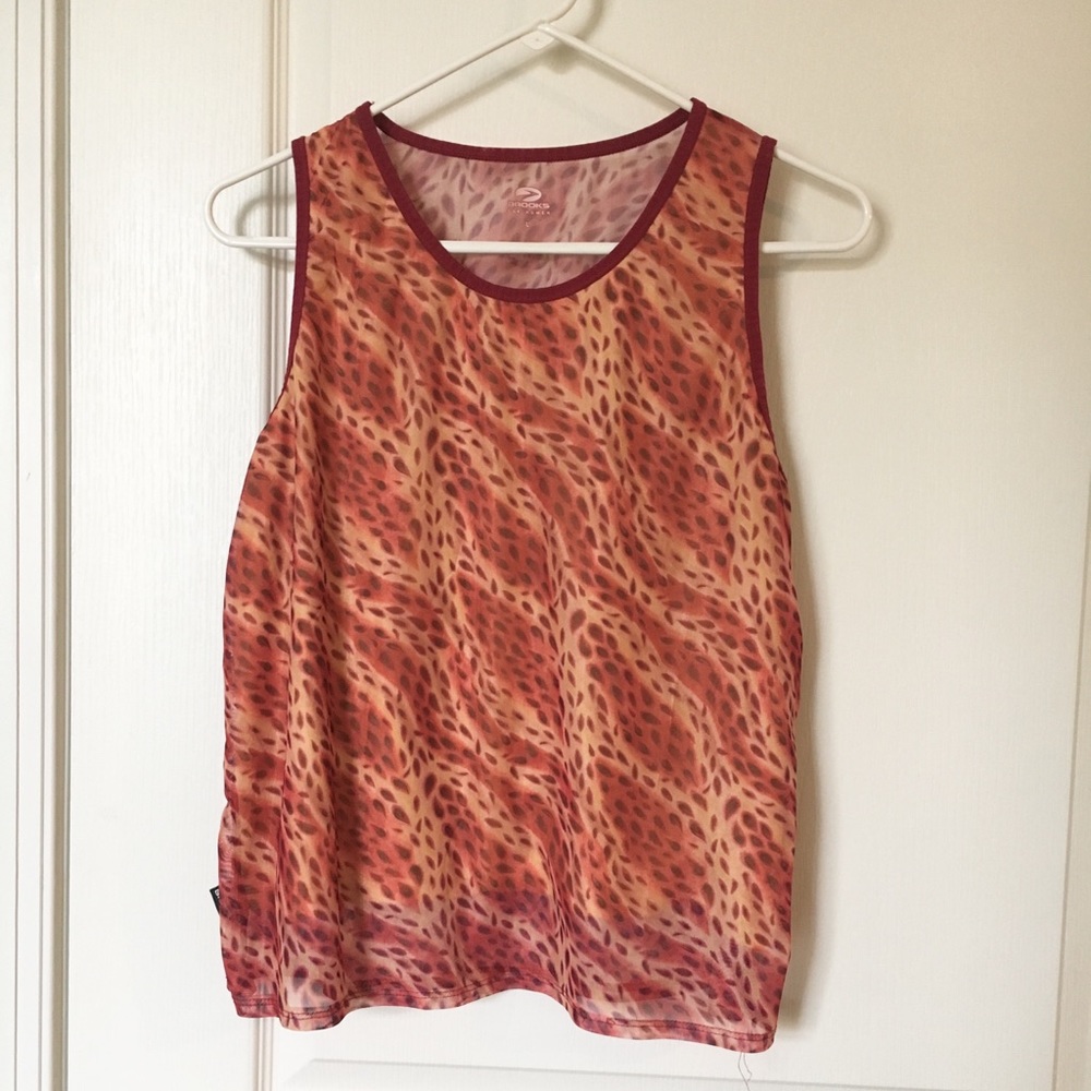Brooks athletic top