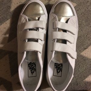 NWOT Silver and White Velcro Vans